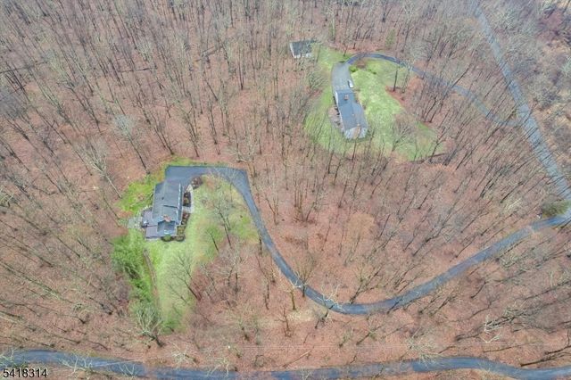 67 Frog Hollow Rd, Tewksbury Twp., NJ 07830