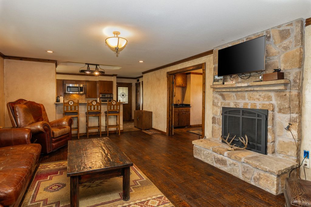 Image 16 of property listing at 817 County Road 130, Ballinger, TX 76821