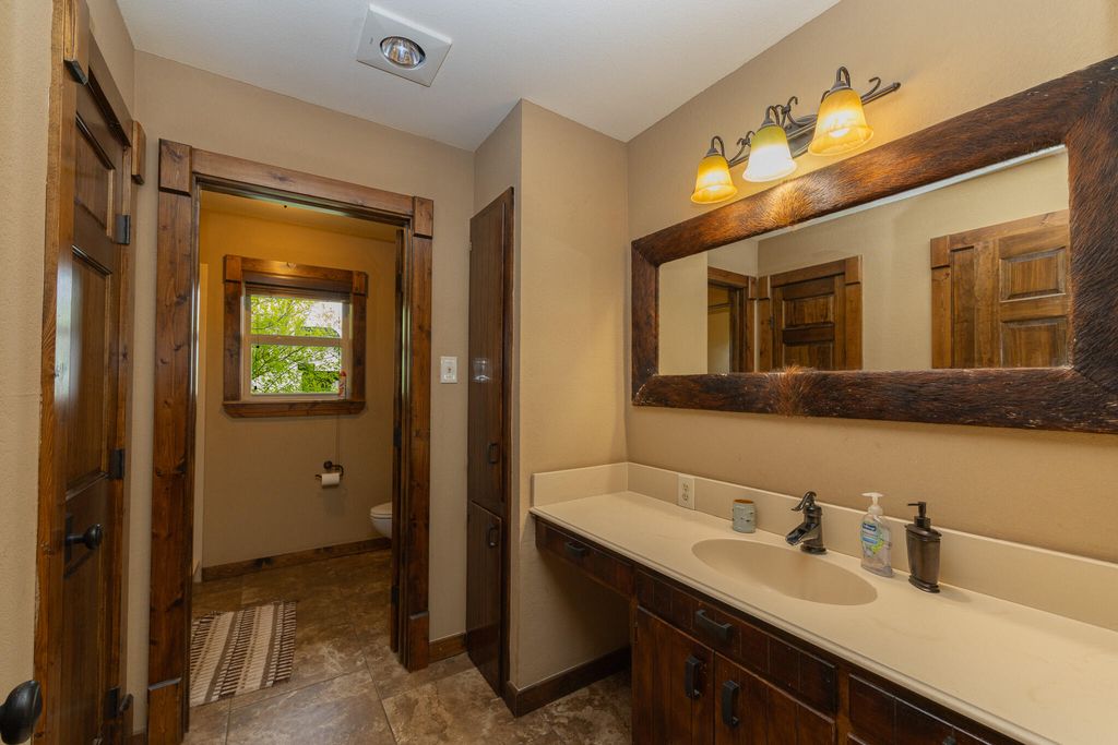 Image 24 of property listing at 817 County Road 130, Ballinger, TX 76821