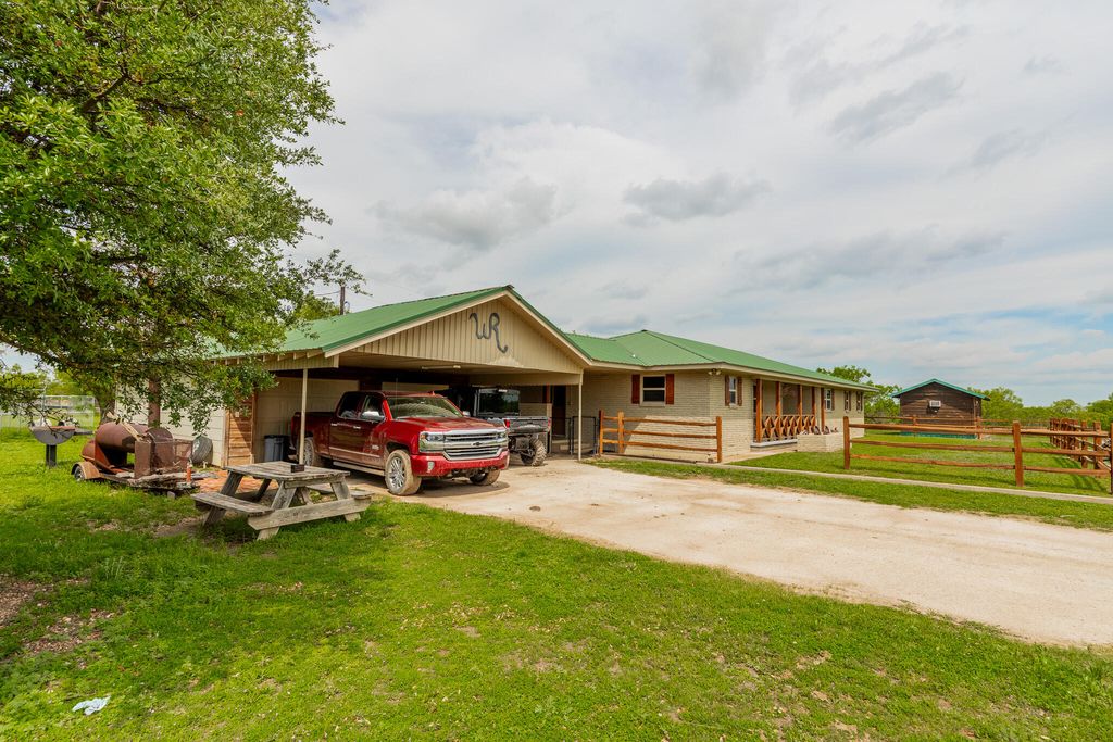 Image 63 of property listing at 817 County Road 130, Ballinger, TX 76821