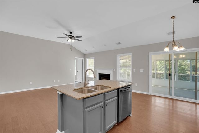 734 Deertrack Run, Lexington, SC 29073