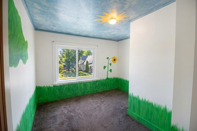 907 Burton Street, Wyoming, MI 49509