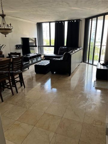 520 Brickell Key Dr A610, Miami, FL 33131