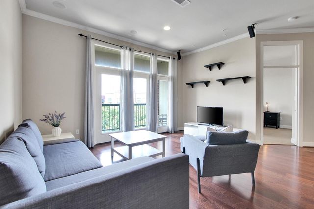 300 St Joseph Parkway 318, Houston, TX 77002