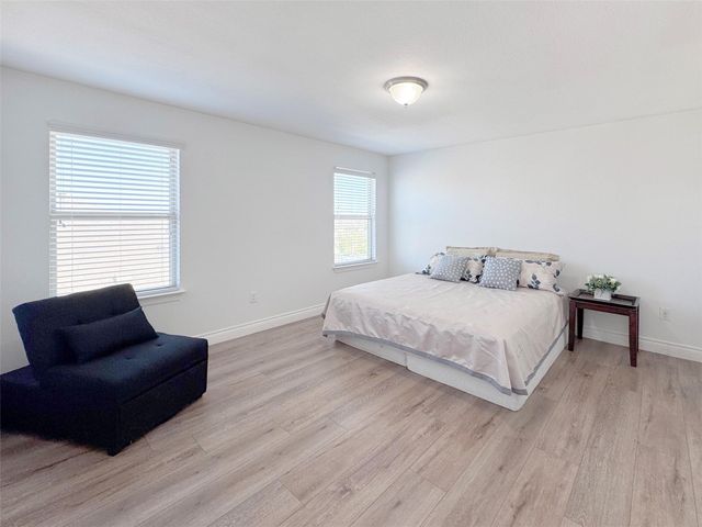 251 Triumph RD, Buda, TX 78610