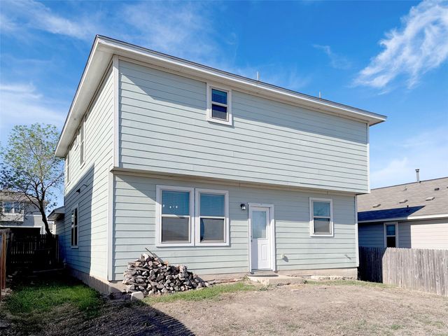 251 Triumph RD, Buda, TX 78610