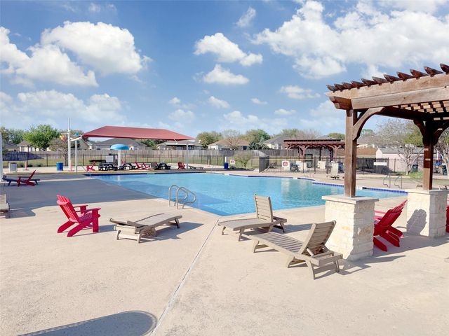 251 Triumph RD, Buda, TX 78610