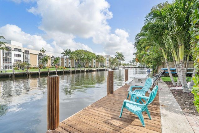 2837 NE 17th Ave, Wilton Manors, FL 33334