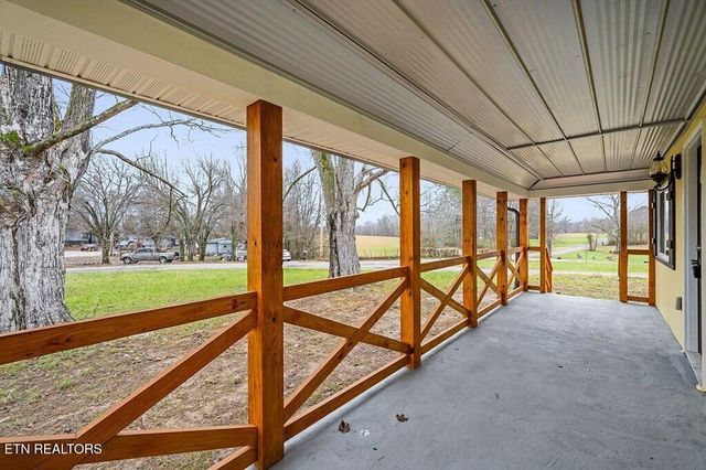 118 ED PHIFER ROAD Rd, Quebeck, TN 37579
