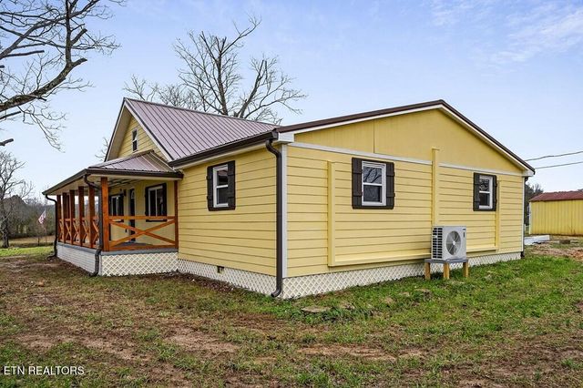 118 ED PHIFER ROAD Rd, Quebeck, TN 37579