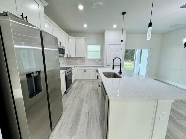 7658 N VOYAGER DRIVE, Citrus Springs, FL 34433