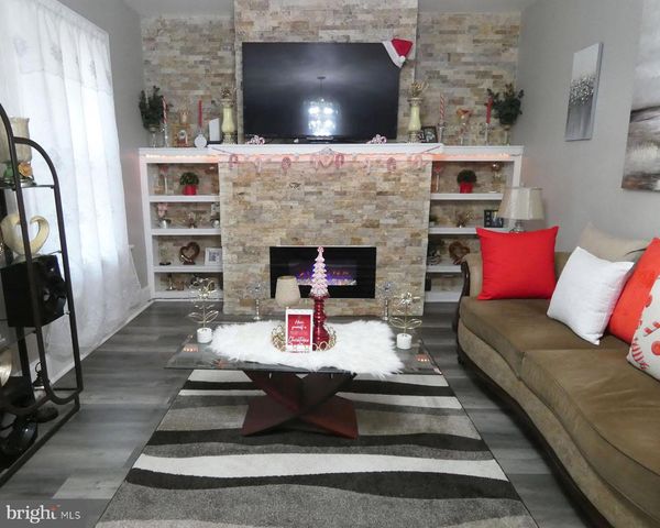 310 STATE ST, Penns Grove, NJ 08069