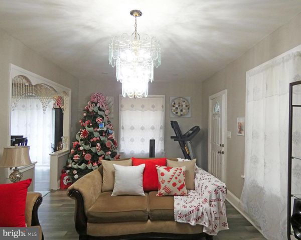 310 STATE ST, Penns Grove, NJ 08069