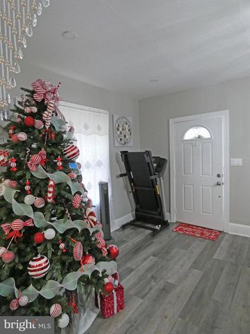 310 STATE ST, Penns Grove, NJ 08069