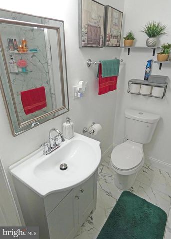 310 STATE ST, Penns Grove, NJ 08069