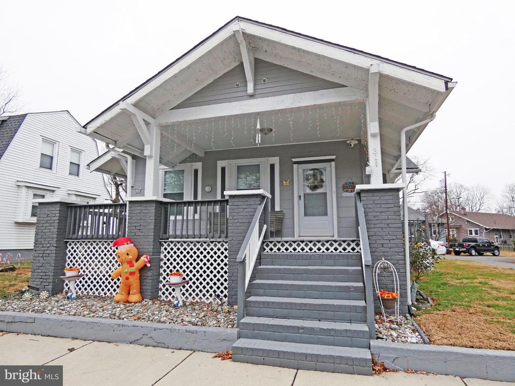 310 STATE ST, Penns Grove, NJ 08069