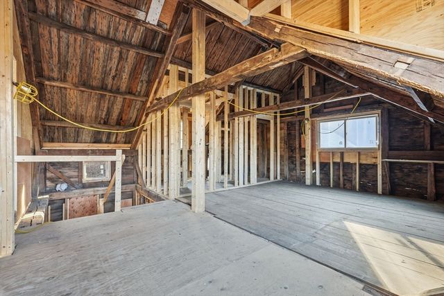 63 Cooleyville Rd, New Salem, MA 01355