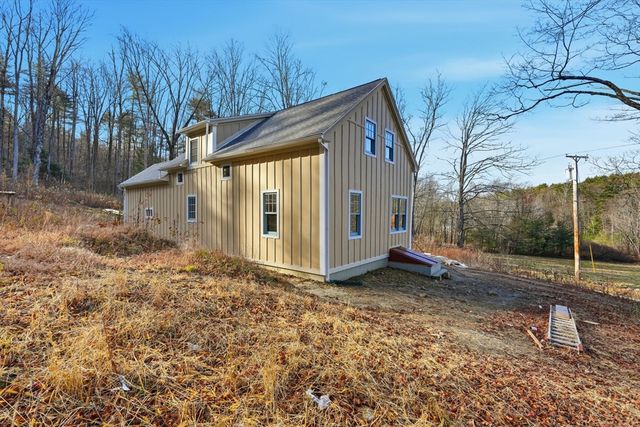 63 Cooleyville Rd, New Salem, MA 01355