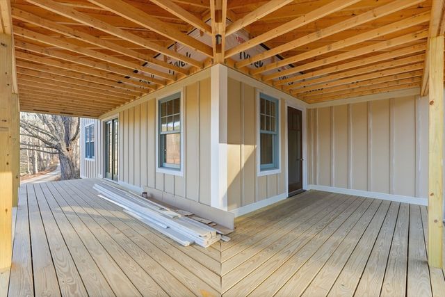 63 Cooleyville Rd, New Salem, MA 01355