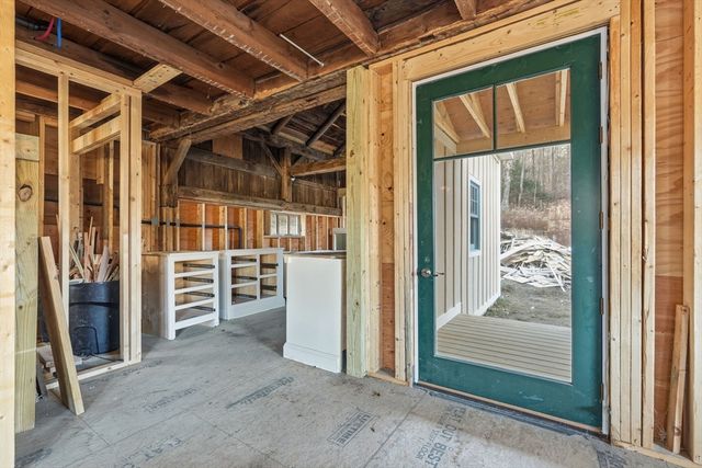 63 Cooleyville Rd, New Salem, MA 01355