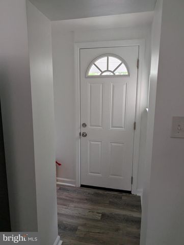 2512 MORGAN BLVD, Camden, NJ 08104