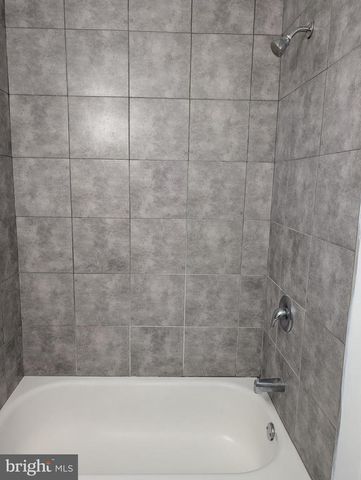 2512 MORGAN BLVD, Camden, NJ 08104