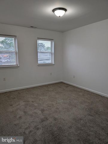 2512 MORGAN BLVD, Camden, NJ 08104