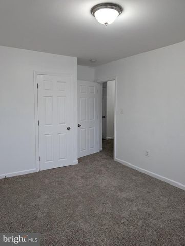 2512 MORGAN BLVD, Camden, NJ 08104