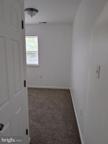 2512 MORGAN BLVD, Camden, NJ 08104