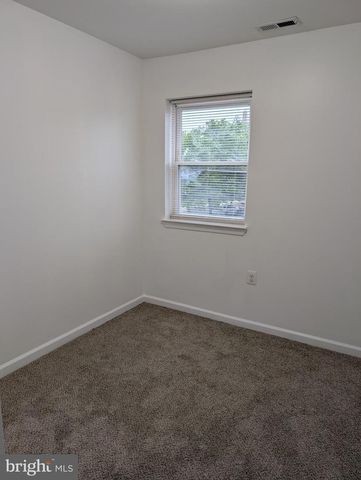 2512 MORGAN BLVD, Camden, NJ 08104