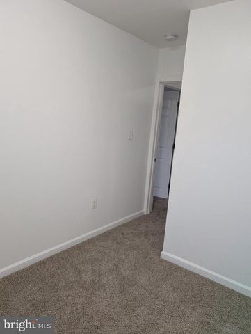 2512 MORGAN BLVD, Camden, NJ 08104