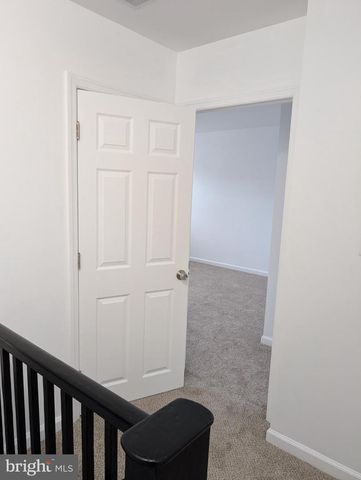 2512 MORGAN BLVD, Camden, NJ 08104