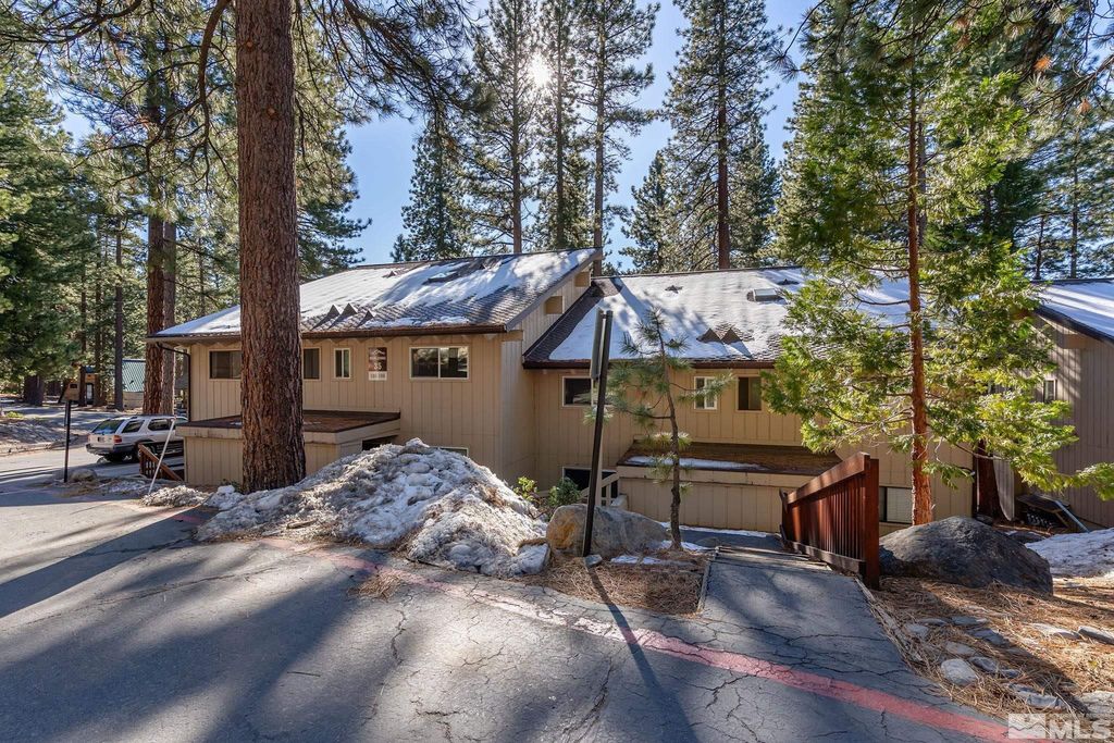 321 Ski Way 197, Incline Village, NV 89451
