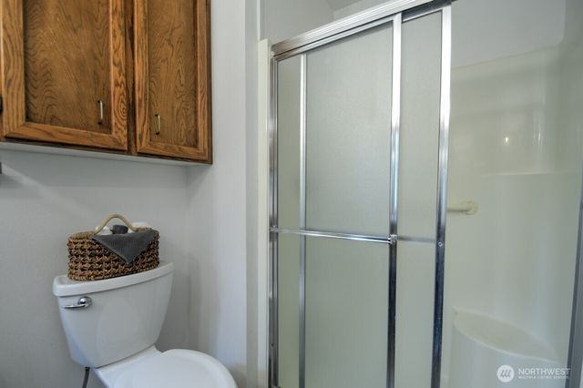 2201 Nut Tree Loop SE, Olympia, WA 98501