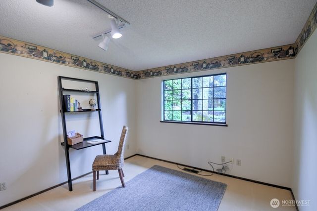 2201 Nut Tree Loop SE, Olympia, WA 98501