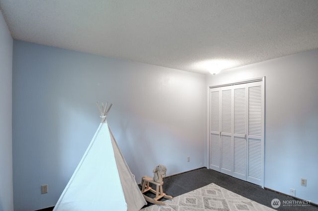 2201 Nut Tree Loop SE, Olympia, WA 98501