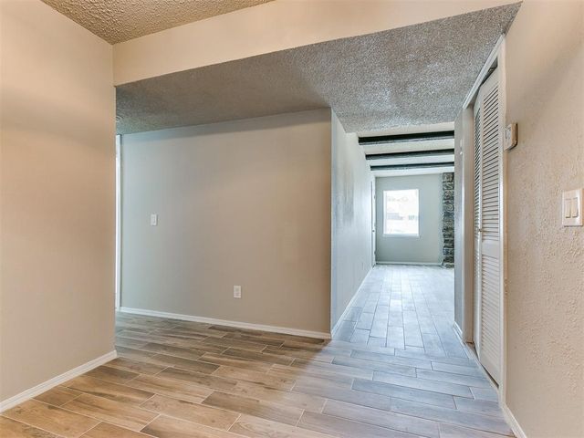 2616 N Ann Arbor Avenue 113, Oklahoma City, OK 73127