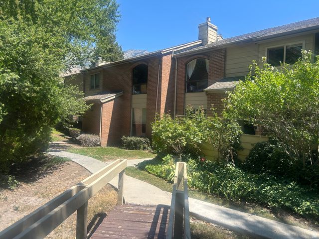 3221 SHADOWBROOK CIR, Provo, UT 84604