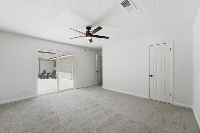 10302 Belfast Road, La Porte, TX 77571
