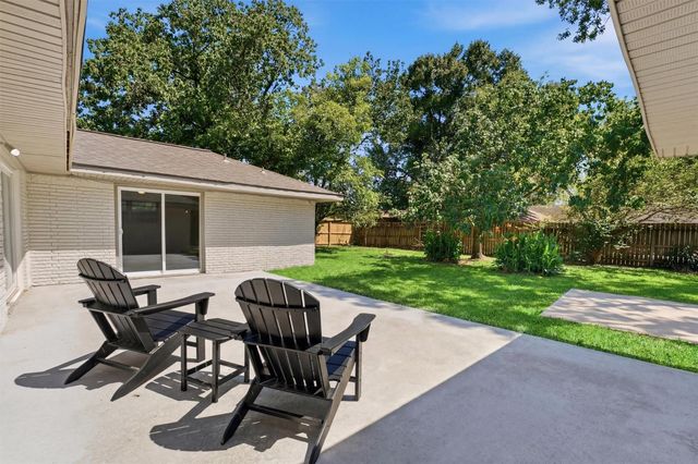 10302 Belfast Road, La Porte, TX 77571