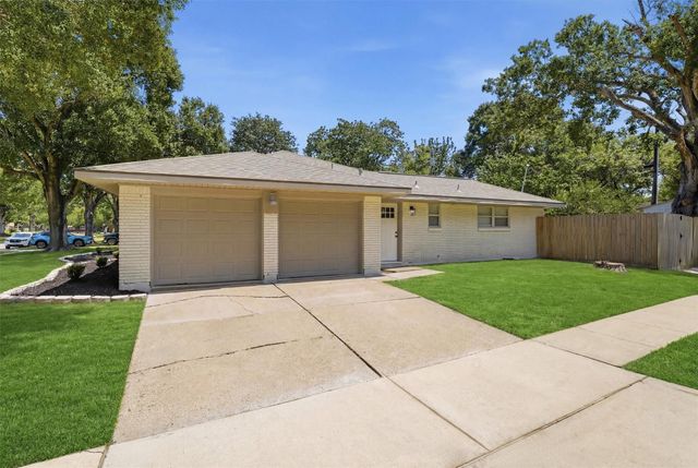 10302 Belfast Road, La Porte, TX 77571