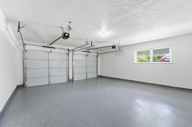 10302 Belfast Road, La Porte, TX 77571