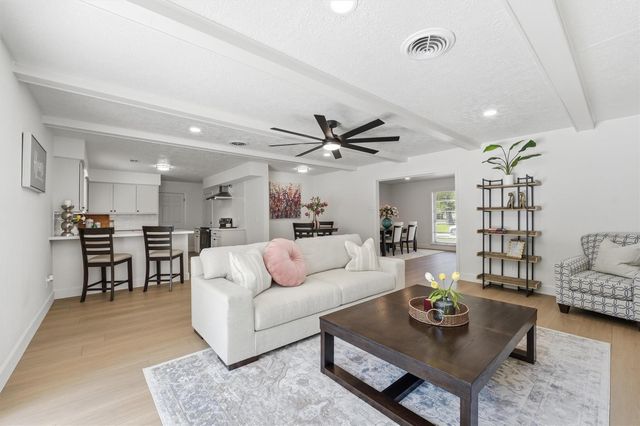 10302 Belfast Road, La Porte, TX 77571