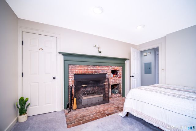 12 Sherman Street 12, Norwich, CT 06360