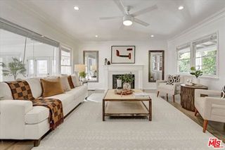 852 11th St, Santa Monica, CA 90403