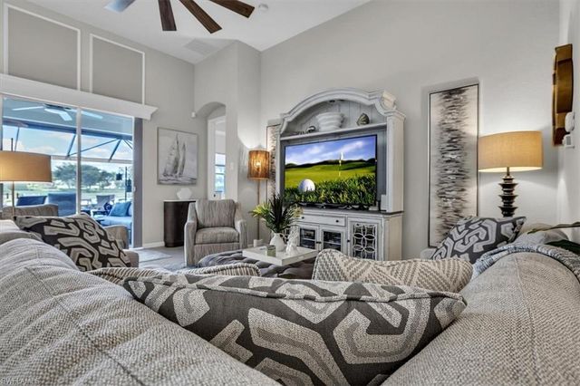 3750 Lakeview Isle CT, Fort Myers, FL 33905