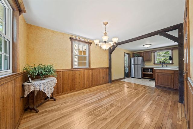 12 Walnut Rd, Norwell, MA 02061