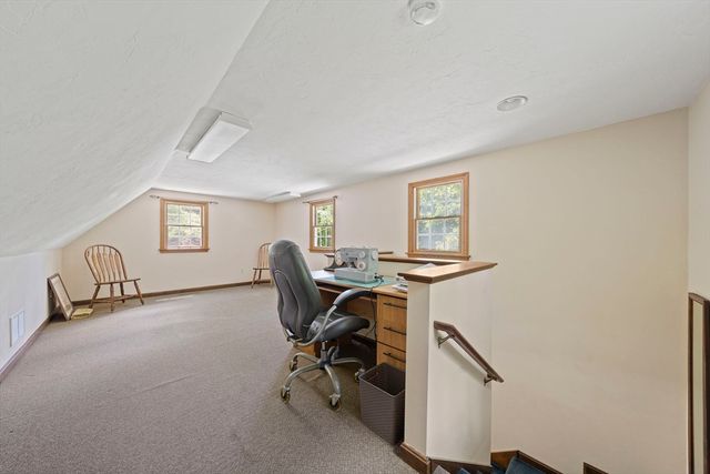 12 Walnut Rd, Norwell, MA 02061