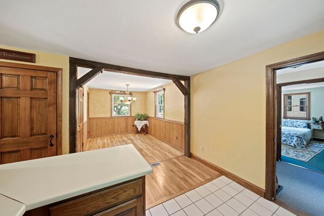 12 Walnut Rd, Norwell, MA 02061