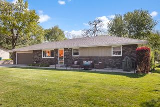 9825 Debbie Lane, Machesney Park, IL 61115
